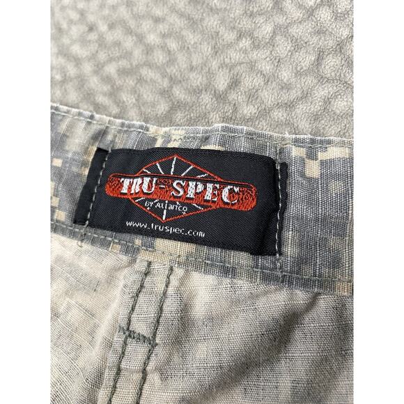 Tru Spec Shorts Mens Large 39-43 Digital Camouflage Military Cargo Adjustable - Picture 5 of 6